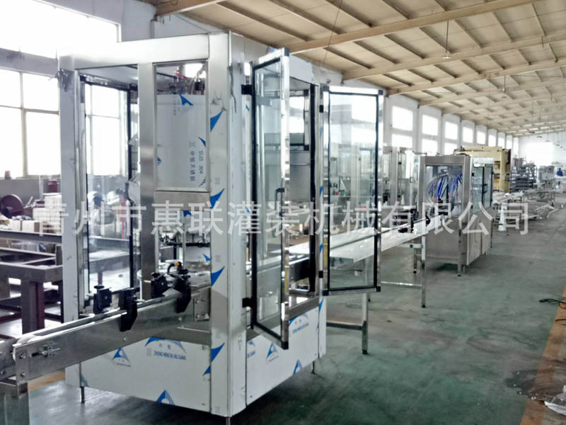 白酒灌裝機(jī)價格 白酒灌裝機(jī)價格