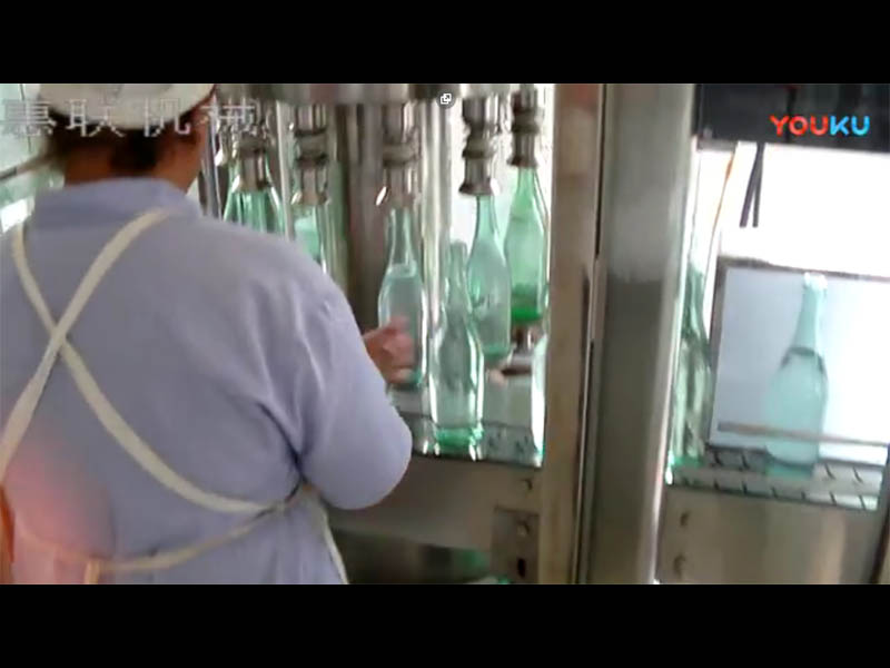 酒類(lèi)灌裝機(jī)