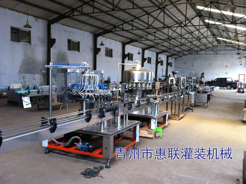 紅酒灌裝機(jī) 紅酒灌裝機(jī)