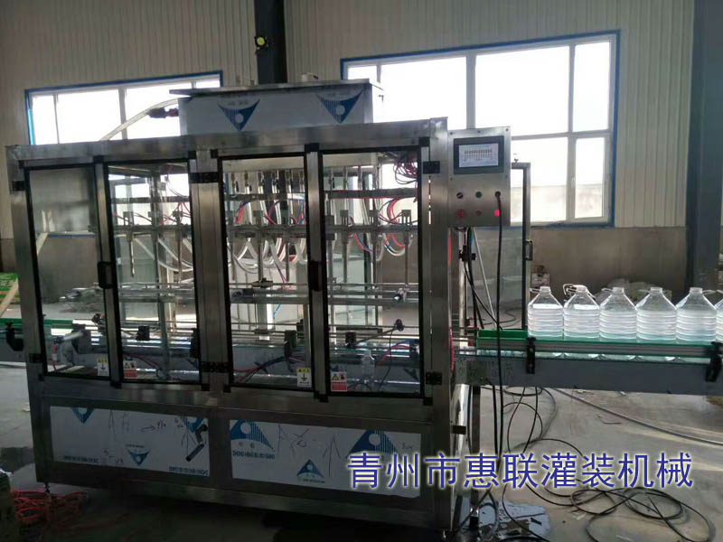 玻璃水灌裝機(jī)廠家 玻璃水灌裝機(jī)廠家