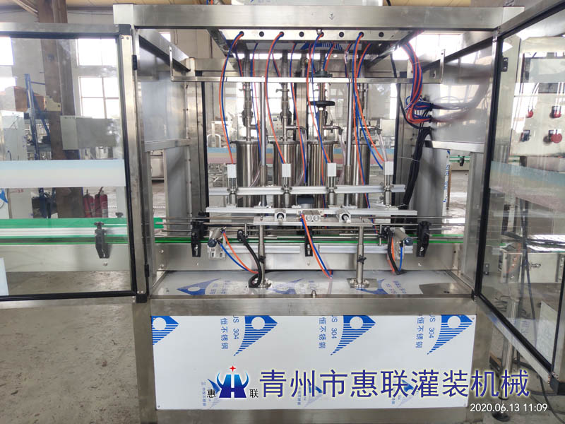 全自動(dòng)油類灌裝機(jī) 全自動(dòng)油類灌裝機(jī)